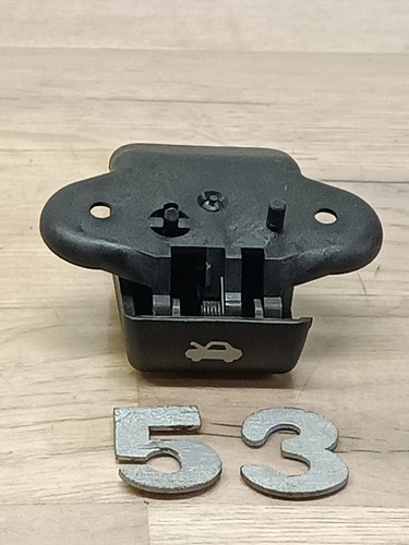 Motorhaubenöffner Chrysler Voyager 2.8 Bj.2006