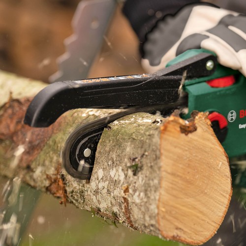 Bosch EASYCHAIN 18V-15-7 P4A 18v Cordless Brushless Chainsaw 150mm No Batteries - Picture 10 of 12
