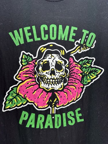 Unbranded Mens T-Shirt Size Large Black Graphic Flower Skull ShortSleeve Paradis - Picture 2 of 10