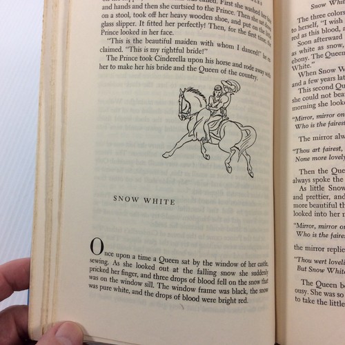 Favorite Stories Old and New Vintage Book Sidonie Gruenberg Illust Kurt Wiese - Picture 12 of 12