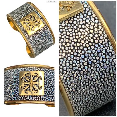 Signed Rare RUSTIC CUFF Logo GOLD BLACK  Iridescent?  CUFF BRACELET  1'' Wide