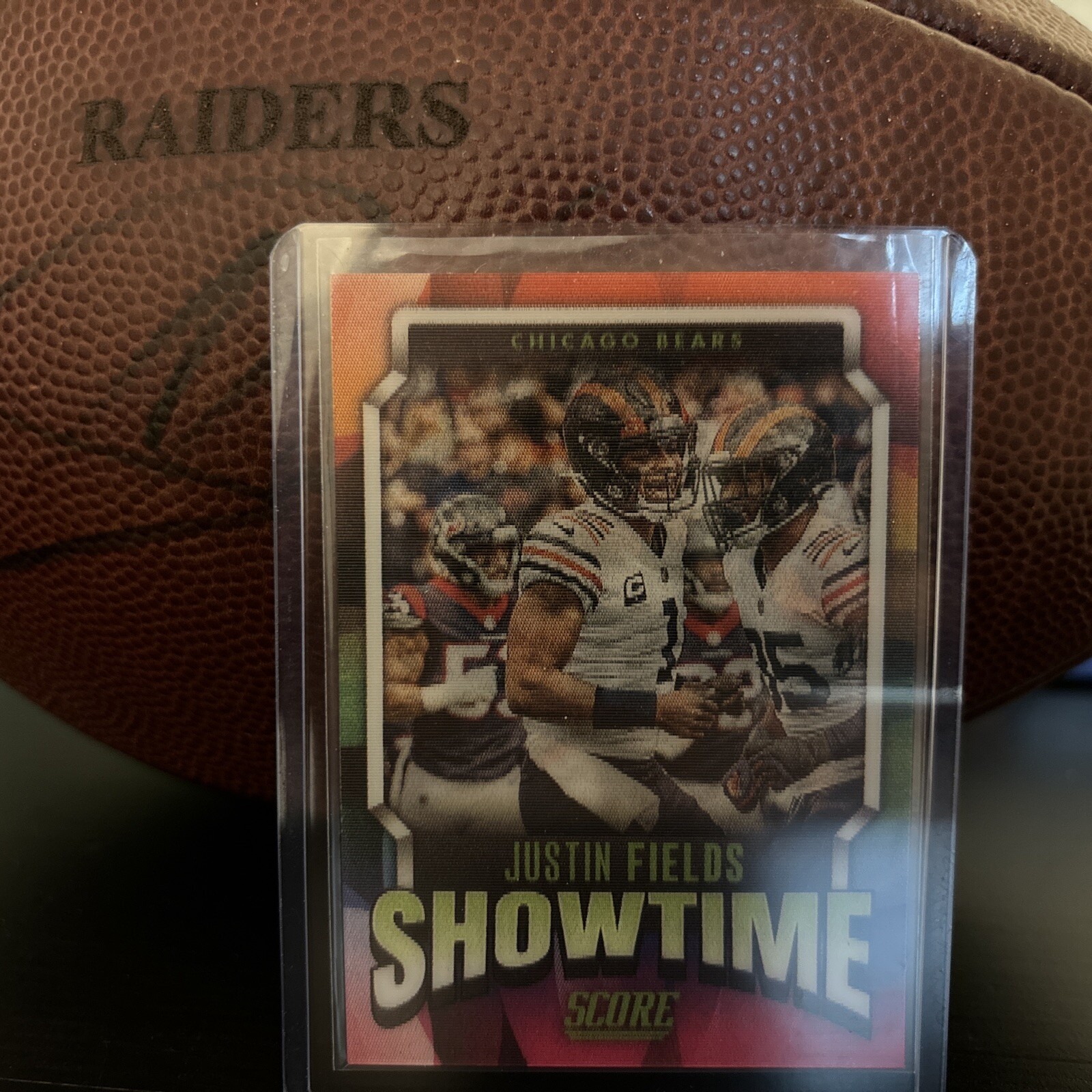 2023 Panini Score Case Hit Showtime Justin Fields SSP #ST9 Chicago Bears 🔥
