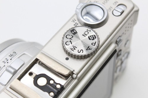 【Ecc⁺4】Panasonic LUMIX DMC-LX3 10,1 megapixel fotocamera digitale - argento dal Giappone - Foto 14 di 15