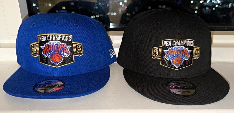 2 New Era New York Knicks NBA Champions 9FIFTY Snapback Cap Black and Blue duo