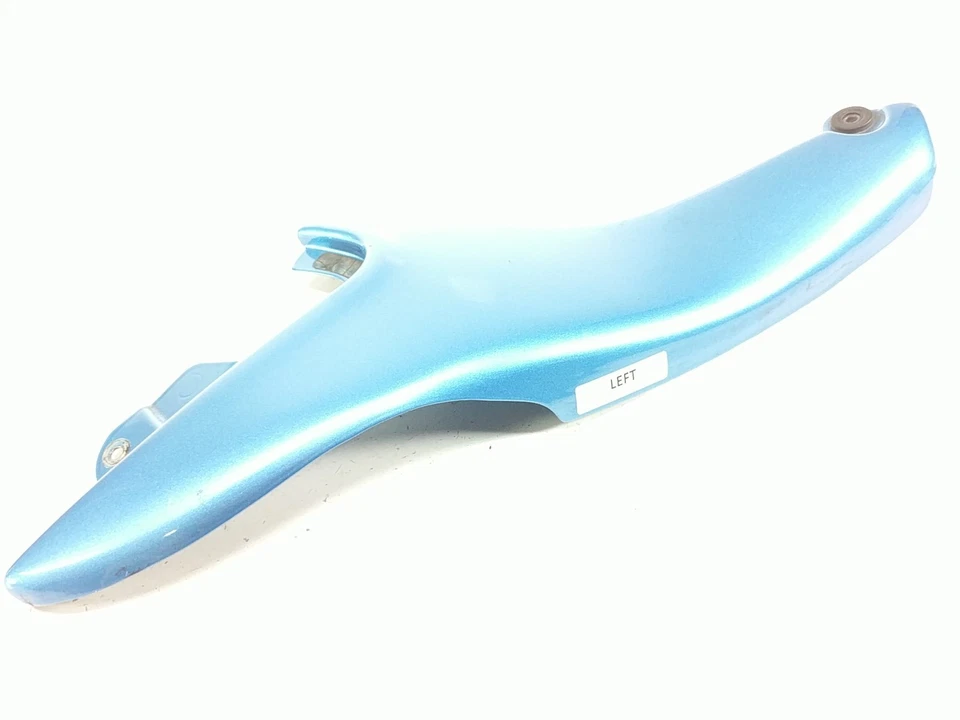 Carenado medio lateral izquierdo metálico 03 BMW Montauk R1200CLC R1200 CL 4663-2328-325,9 Foto 3 de 4