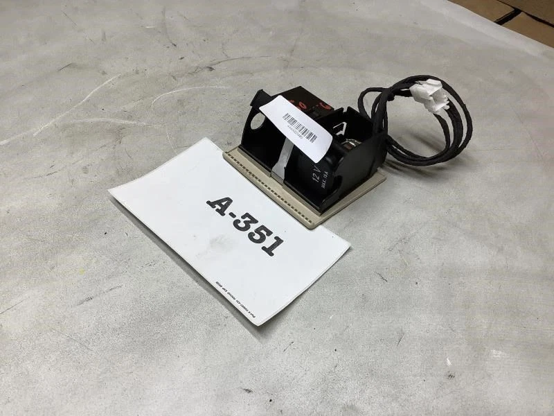 2006 MERCEDES BENZ CLK350 PAINEL DE TOMADA DE ENERGIA PAINEL FABRICANTE DE EQUIPAMENTO ORIGINAL+ - Imagem 3 de 4