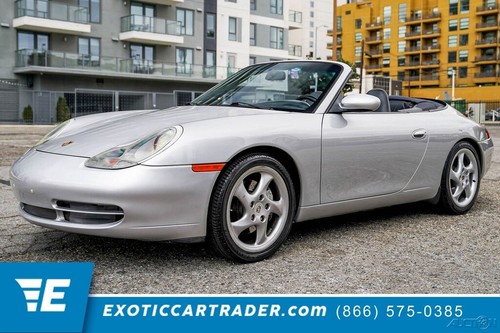 2000 Porsche 911 Carrera 4