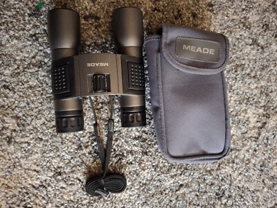 Meade 16x32 188ft-1000yds -  Powerfull  W/ Case, black
