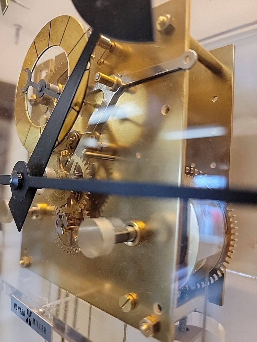 1970's HOWARD MILLER 622-875 WALL CLOCK BY GEORGE NELSON 1970's HOWARD MILLER 622-875 WALL CLOCK BY GEORGE NELSON