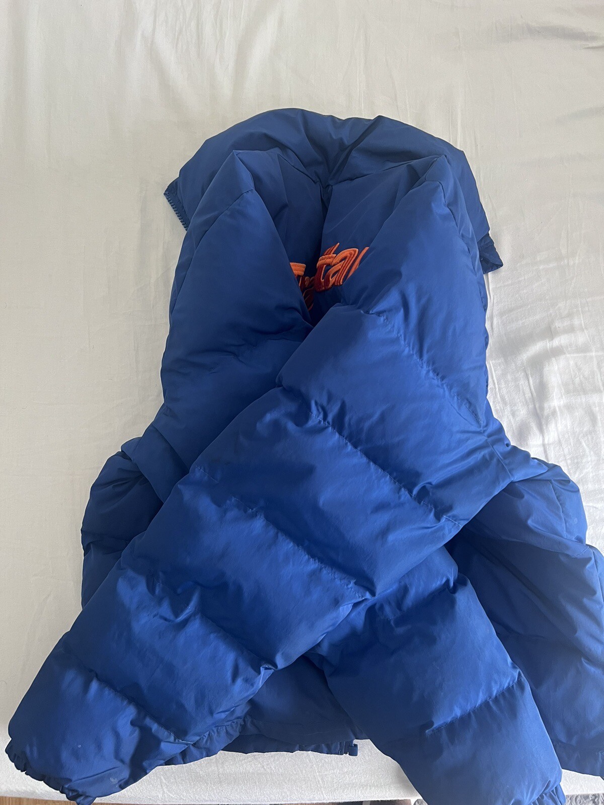 trapstar jacket medium - image 3