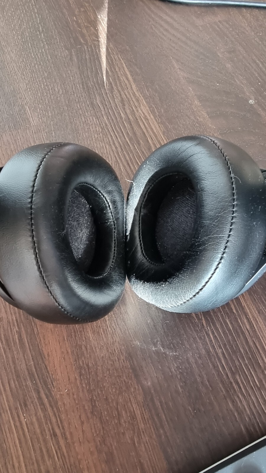 Beats Pro OverEar Headphones DJ Infinite Black USED Very good