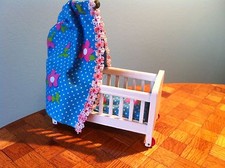 Kinderbett Gitterbett Babybett Bett Himmelbett Puppenhaus Puppenstube dollhouse