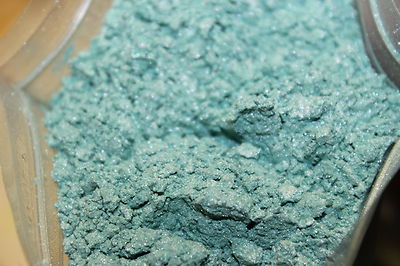 1 OZ PEARL GREEN PIGMENT FOR SOAP COSMETICS BY DR.ADORABLE 