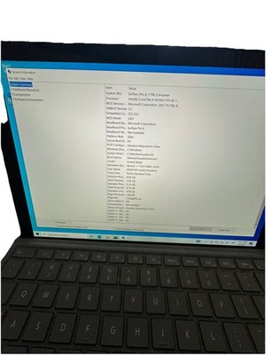 Microsoft Surface Pro 6 1736 i5 8250U 1.60GHZ 12.3'' 8GB 256GB NVMe Windows 11