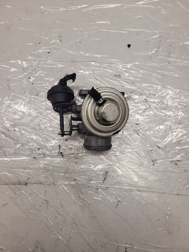 Volkswagen PASSAT B5 1999 Diesel AGR-Ventil Abgasrückführung 038129637 DRA5275
