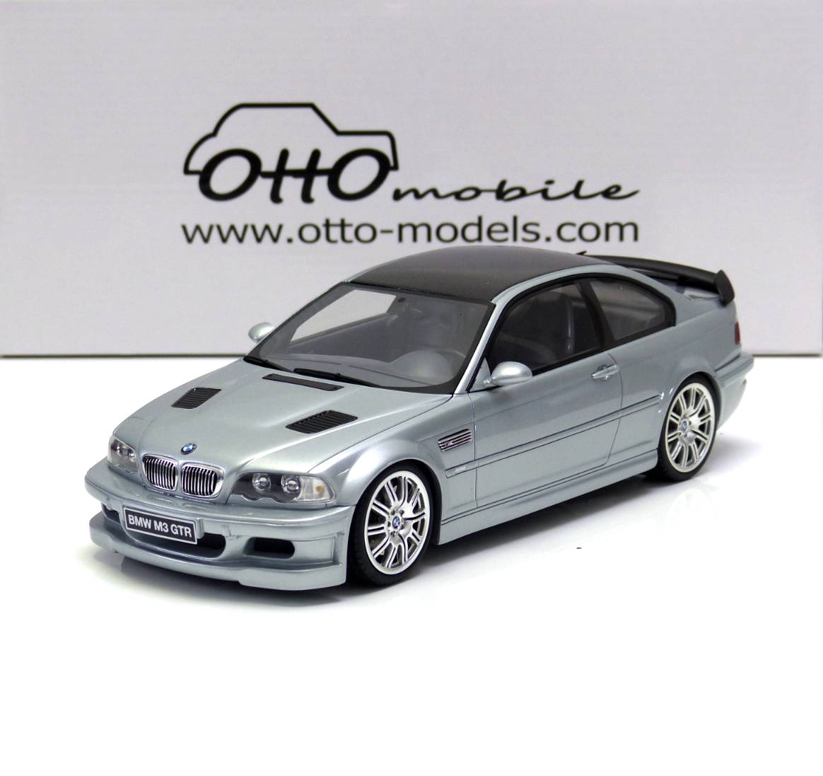 BMW M3 (E46) GTR Street Coupe 2001 Titan-Silver Met. 354 1:18