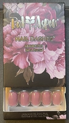 Red Aspen Press On Nails, Short Square, With Calliope In The Corridor