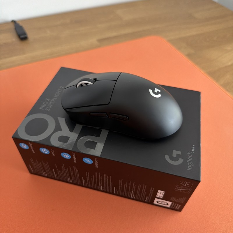 Logitech Pro x Superlight 2 Wireless Optical Gaming Mouse Black with Box Used