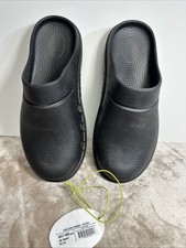New Oofos OOcloog Black Casual Slip On Recovery Unisex Clogs sz W-9 M-7 EU 40