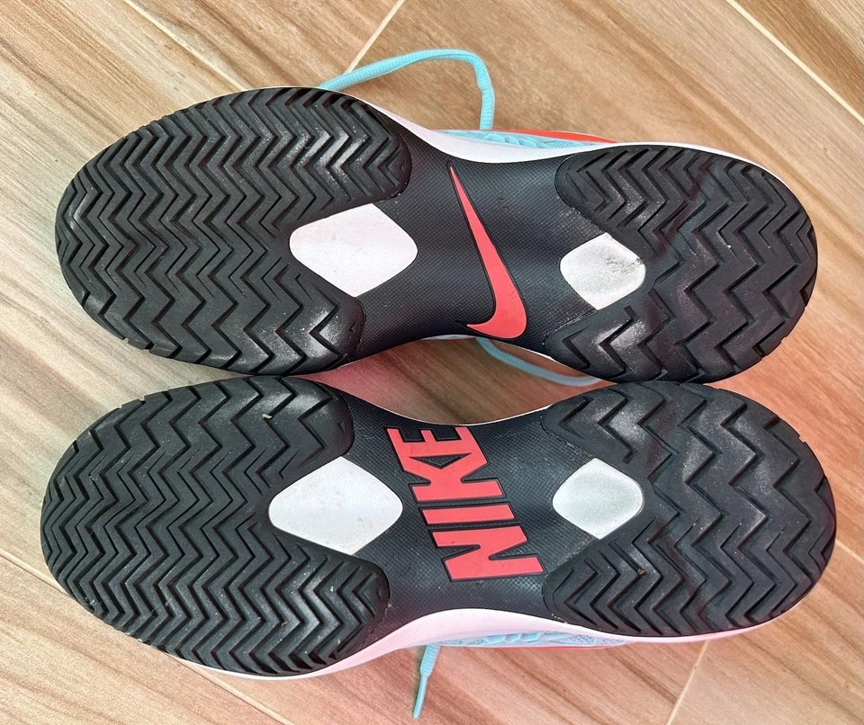 Nike Air Zoom Cage 3 HC (Hard Court) Women's Tennis Shoes, Size: 10 - Image 4 of 4