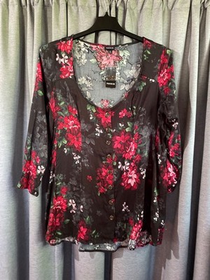 Torrid Holiday Floral Fit Flare Blouse Size 0 (12)