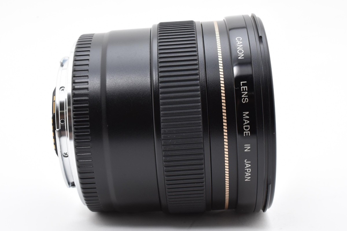 TOP MINT ] Canon EF 20mm F2.8 USM Ultrasonic AF Wide Angle Lens