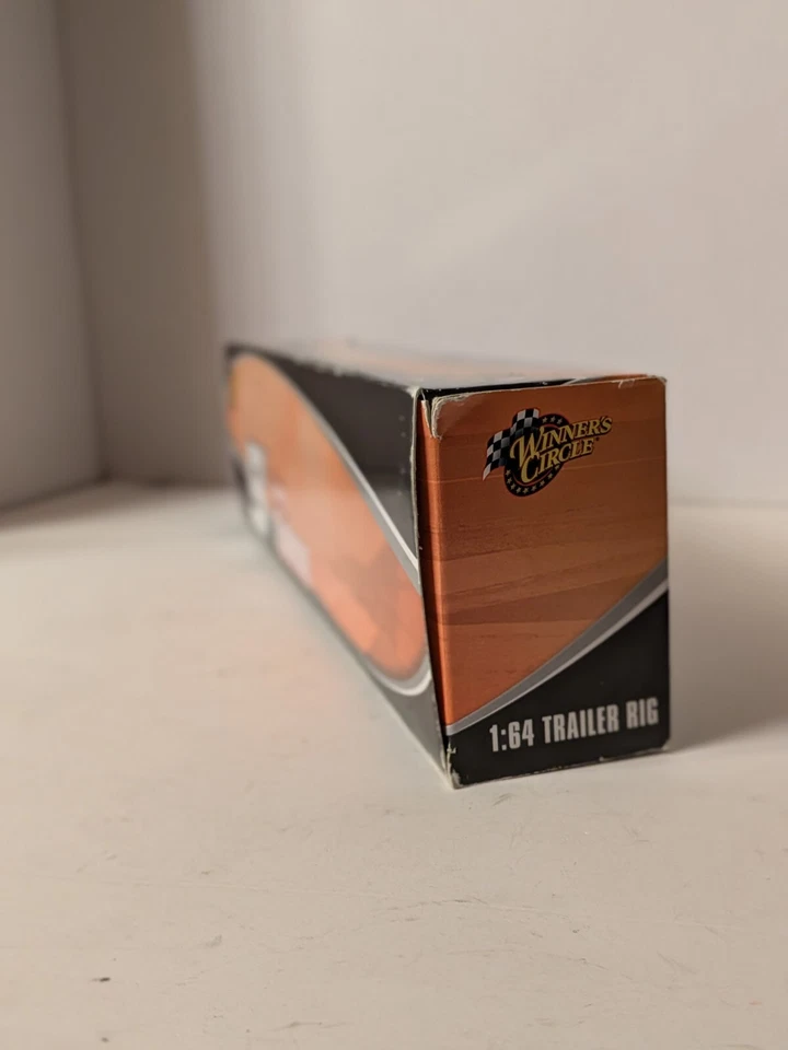 NASCAR Winners Circle Diecast Truck # 9 KASEY KAHNE 1:64 TRAILER RIG NIB 2004 - Image 3 of 4