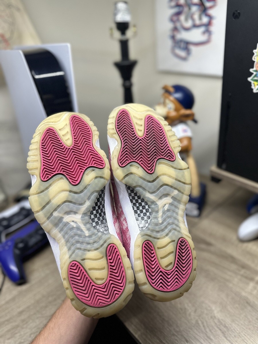 Jordan 11 Low Pink Snakeskin AH7860-106 Size 8.5 Womens/ 7 Men's