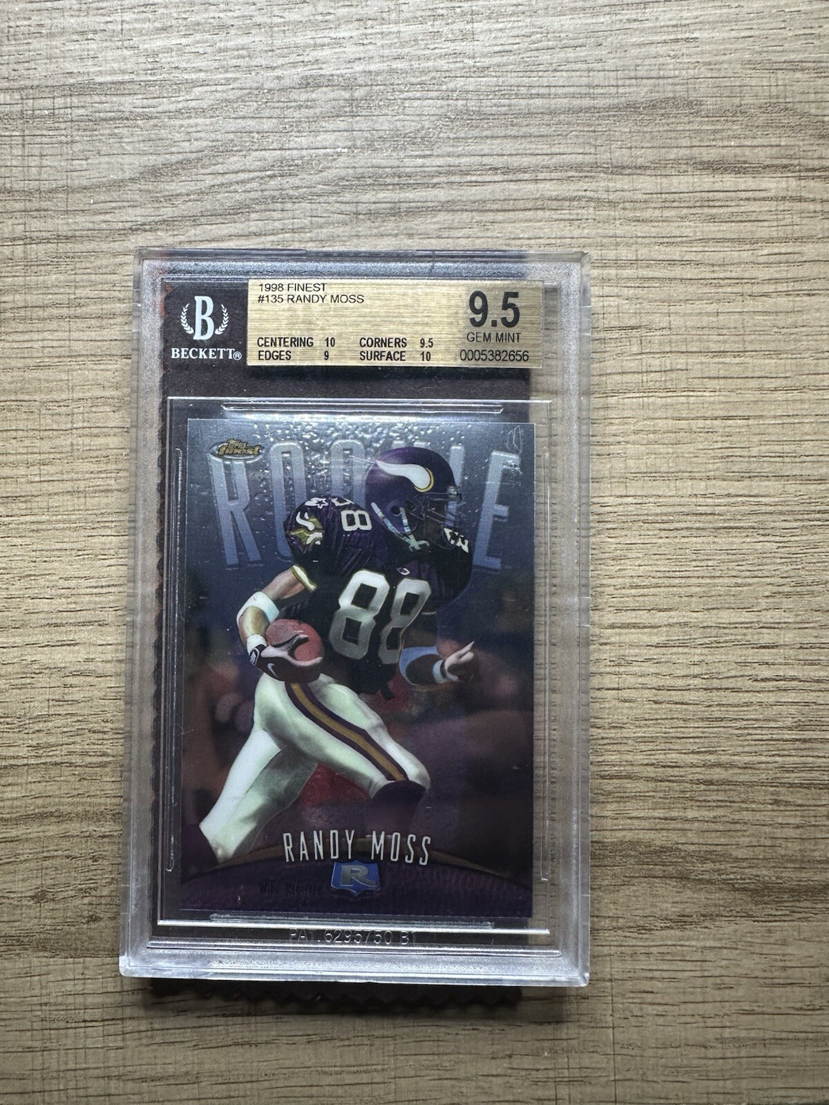1998 Topps Finest Randy Moss No-Protectors Rookie RC #135 BGS 9.5 GEM MINT