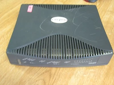 Netopia Covad R7200 SDSL Router 8 Port Hub - Image 1 of 4