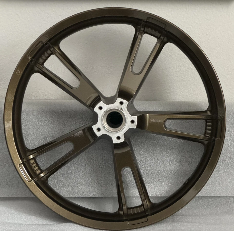 Harley Wheels Tri glide FREEWHEELER F 43300283 GLOSS Bronze HD 2014-24 OUTRIGHT - Image 4 of 4