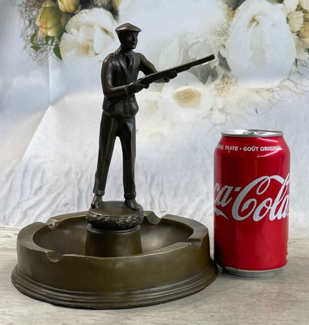 Hand Made Real 100% Hunter with Gun Ashtray Bronze Sculpture Figurine Hot Cast