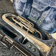 YAMAHA YEP-321S Euphonium Wind Instrument Silver Case Included