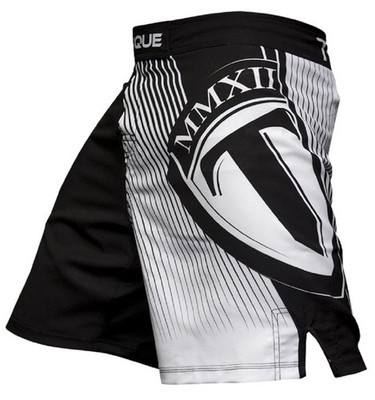 Fight Shorts ''Fulcrum'' White von TORQUE - Restposten - stark reduziert!