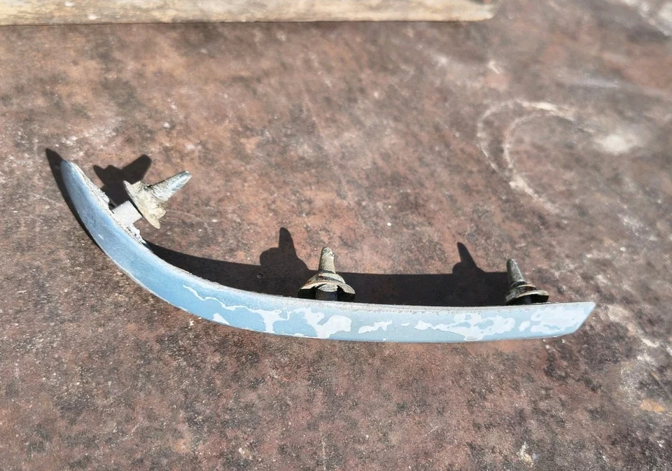 1965 Plymouth Belvedere II Satellite Right Rear 1/4 Corner Trim MoPar - Image 2 of 4