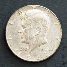 JFK HALF DOLLAR -- 1967 -- Philadelphia Mint