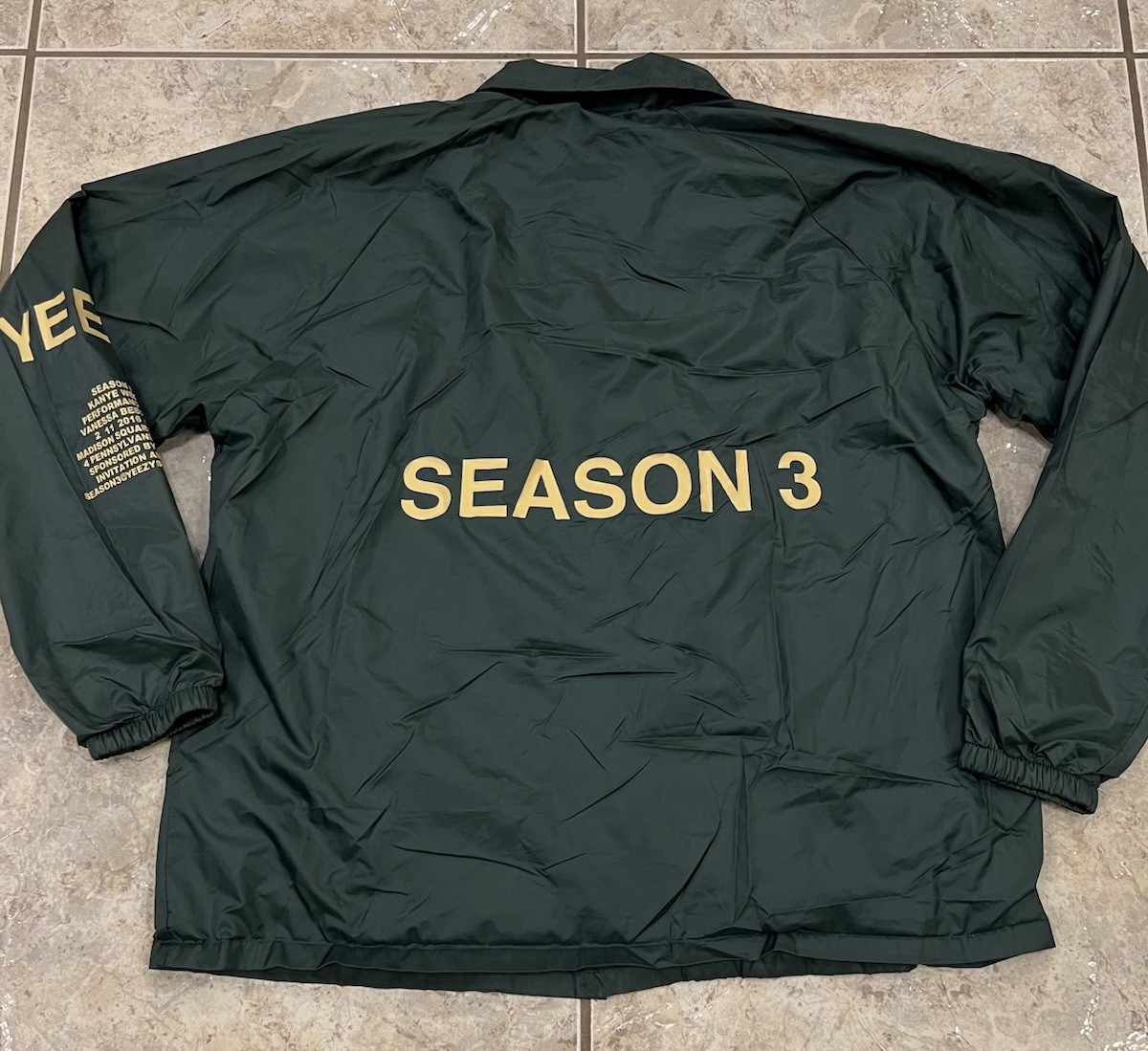Adult Large Green Kanye West YEEZY Season 3 Invitation Windbreaker