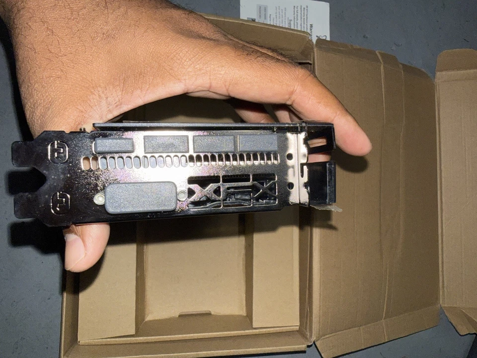 XFX Radeon RX-580P8D 8GB GDDR5 Graphics Card - Image 2 of 4