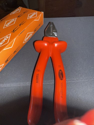 Knipex 9" Lineman Pliers 1000V Insulated Williams WKN0207-9 New Old Stock - Picture 12 of 18