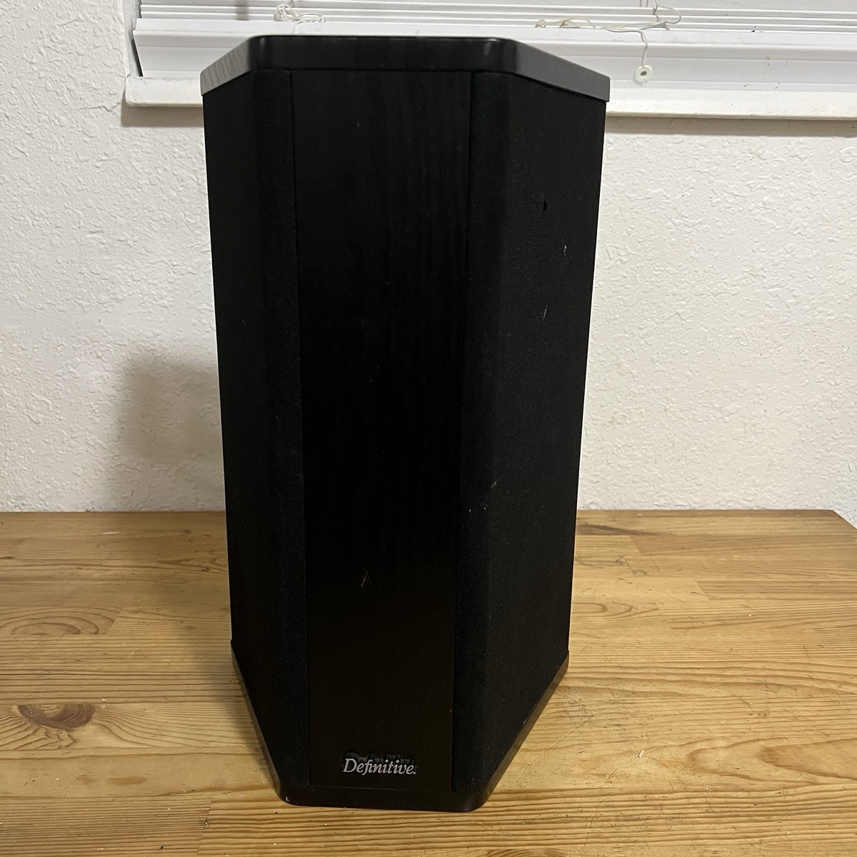 Definitive Technology BP2X Bipolar Surround Speaker 200W | eBay