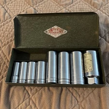 S-K Tools 7 Piece 3/8 Drive SAE Deep 6 & 12 Point Socket Set In Metal Box SK