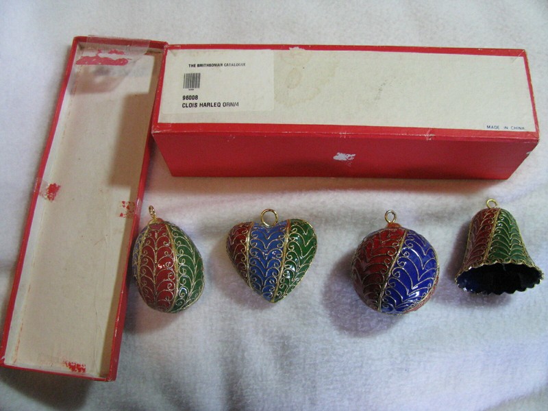 In Box Set 4 Smithsonian Catalogue Cloisonne Ornaments Bell Heart Ball Egg