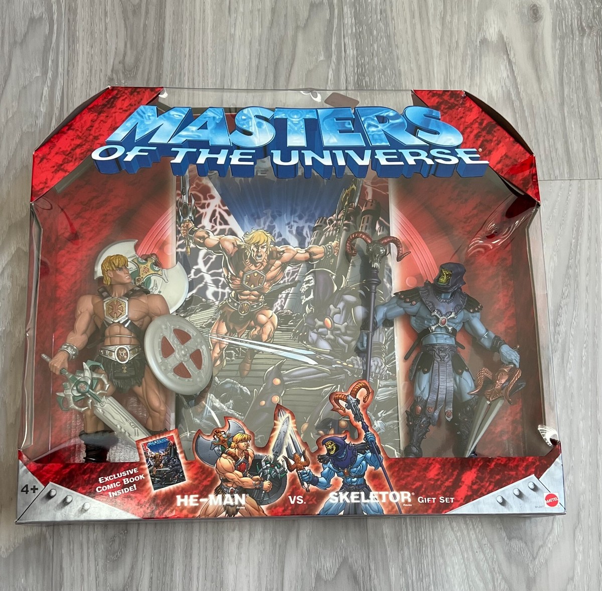 Masters of the Universe He-Man vs Skeletor Figure Comic Box Set