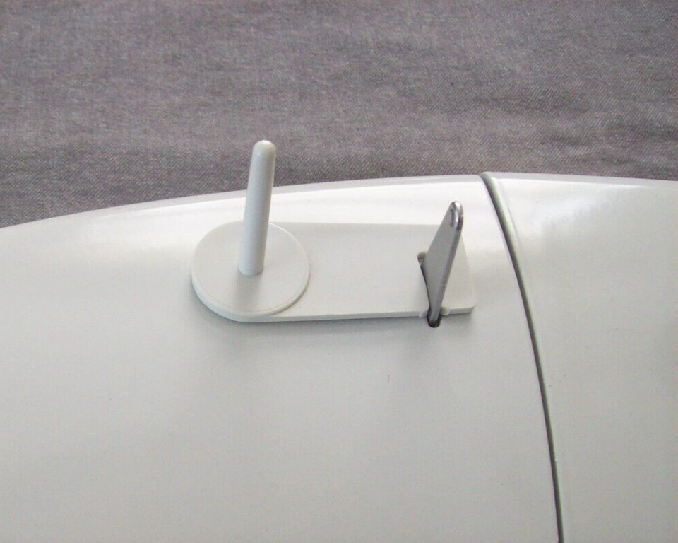 Singer 600, 603 Sewing Machine Spool Pin for Twin Needle Sewing eBay