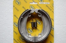 REAR BRAKE SHOES+Springs fit HONDA ATC 70, 1978-1985 ATC70