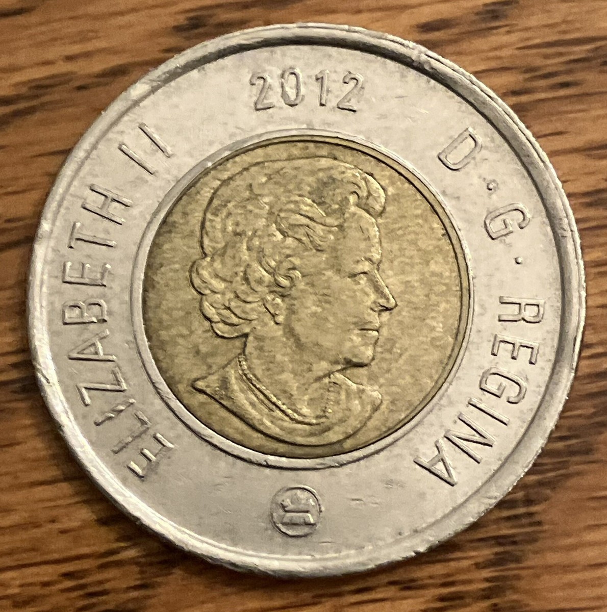 RARE 2012 old generation Canada $2 toonie **75% off combined