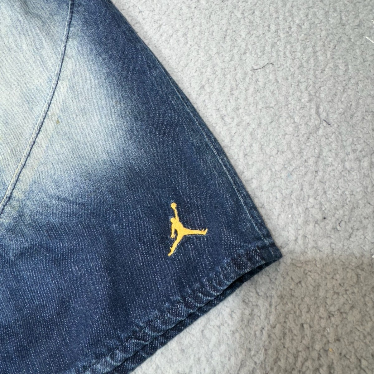 Vintage Jordan Shorts Men 3XL 44 Blue Denim Graffiti Nike Vintage Jordan Shorts Men 3XL 44 Blue Denim Graffiti Nike
