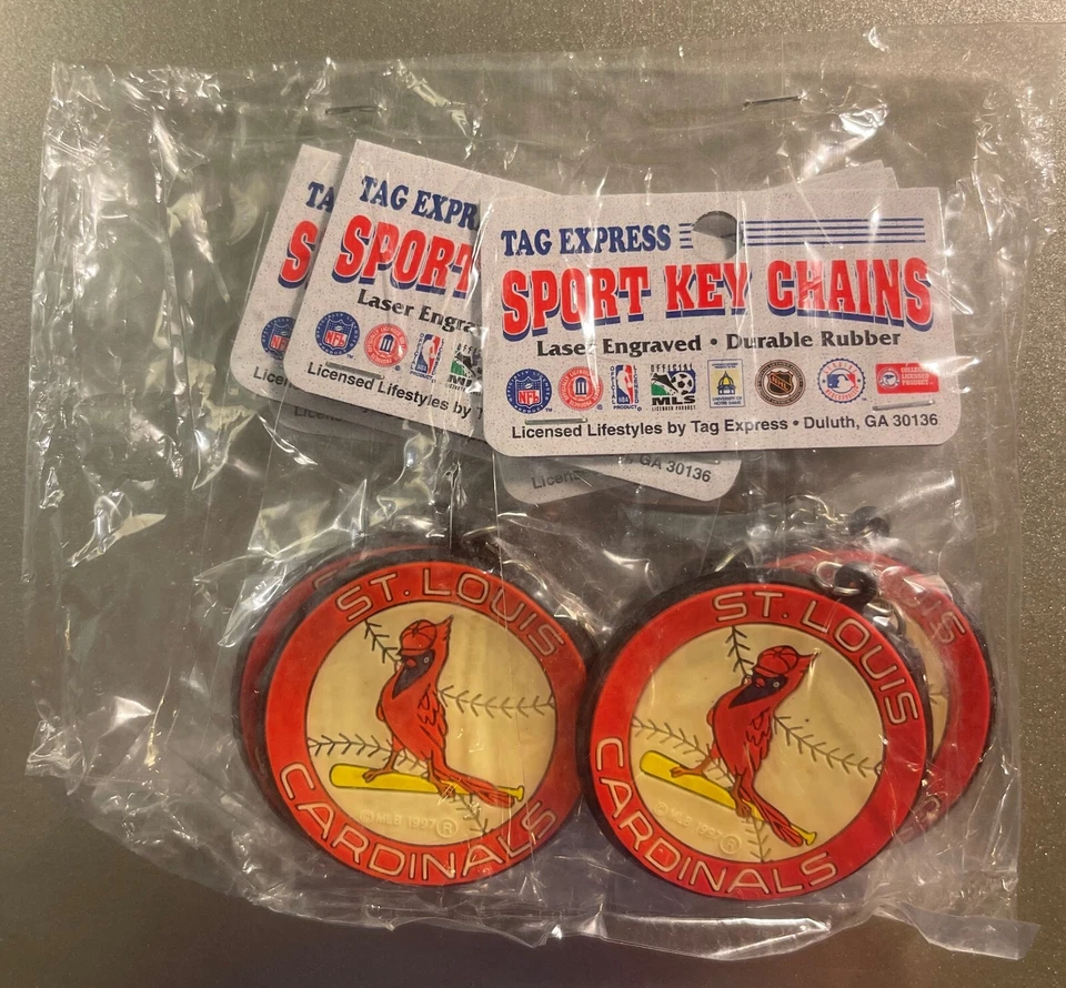 Vintage MLB St. Louis Cardinals Keychain 1997, Last Year of This Logo - Image 4 of 4