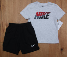 Nike Toddler Boy 2 Piece T-Shirt Shorts Set Gray, Black Red