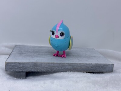 Little Live Pets Lil  BIRD  3.5  Electronic Toy by Moose Toys